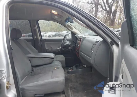 2005 Dodge Dakota Slt from USA, damaged, VIN 1D7HW48NX5S224516